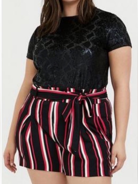 torrid Tops - Torrid Snakeskin Print Velvet High Neck Tee Short Sleeve Size 2X